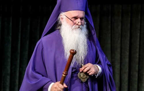 تحلیل و تجربه کشیش مسیحی از پیادهروی اربعین: موتور تولید «امید» است