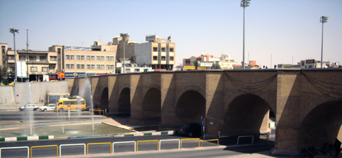 ماجرای جالب چگونگی ساخته شدن پل آهنچی قم