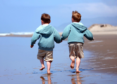 آیا می دانید نشانه های برادر واقعی چیست؟