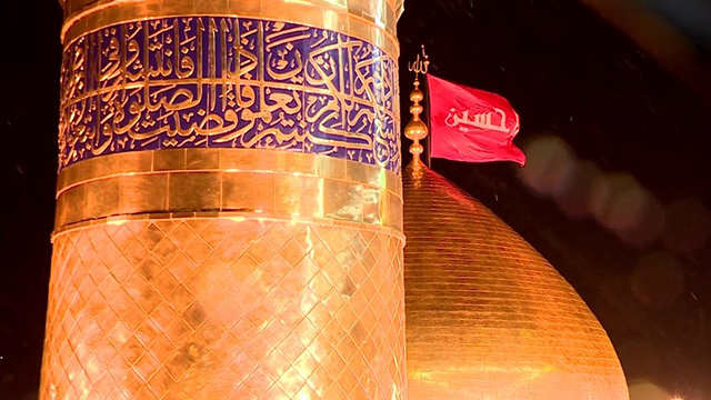نماهنگ (هوامو داری) آقای غریب عالم…رزق روز و ماه و سالم با صدای مرتضی پارسا
